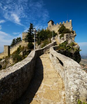 San Marino e Rimini con pranzo a base di pesce